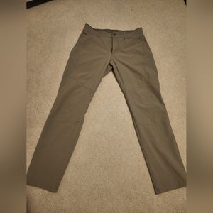Kuhl Deceptr pants Badlands Khaki 33-32